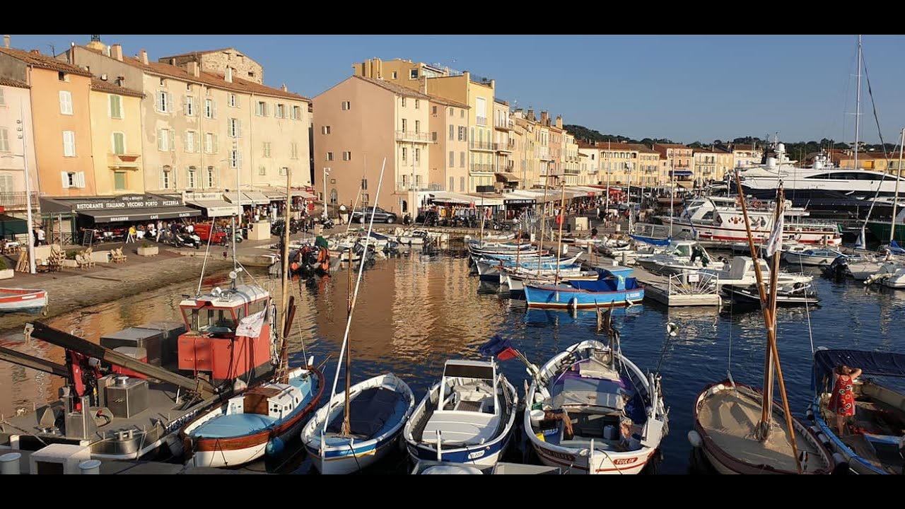 OBYTNAKEM KŘÍŽEM KRÁŽEM - Saint Tropez   Francie
