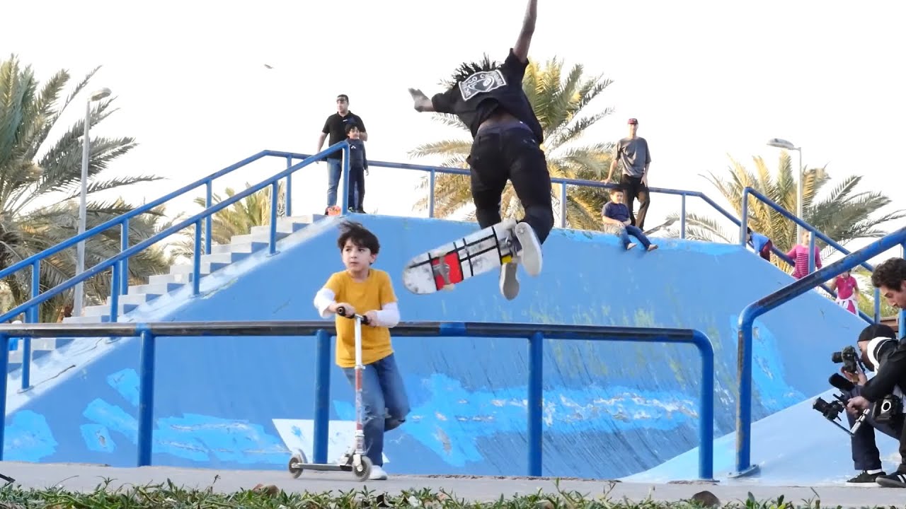 DUBAI SKATEBOARDING 2017