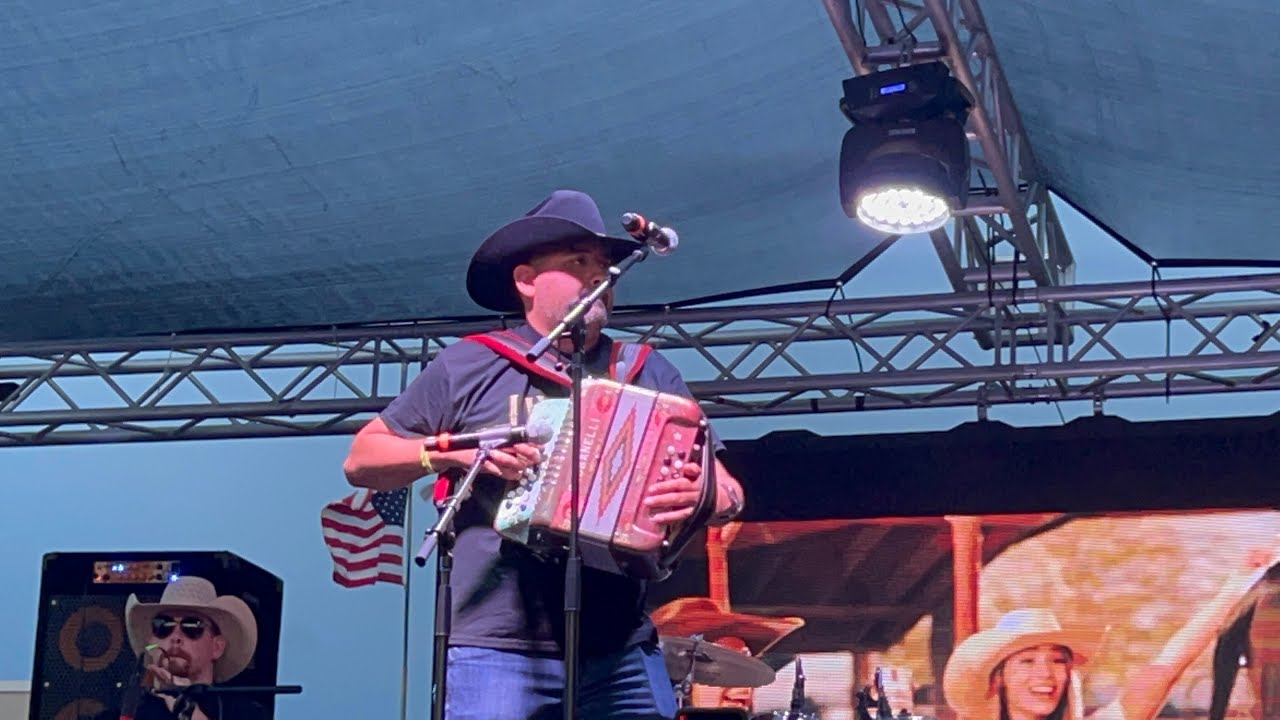 Lucky joe in Mathis tx freedom fest July 2, 2022 @freddierecordstv