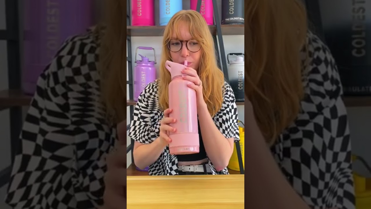 The COLDEST Water bottle ever!🧊🧊🧊 #thecoldestwater #coldest #brands #usa #bottle #viral