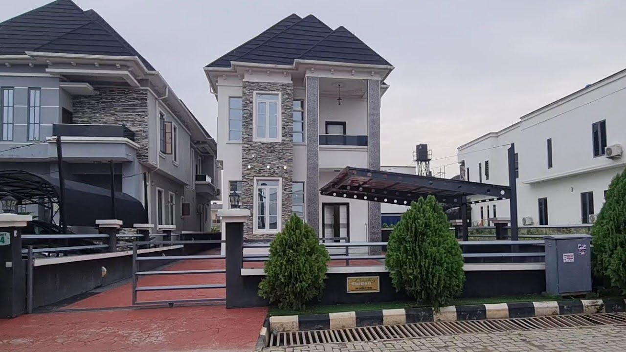 5 Bedroom House In LEKKI Estate - N170M only! (SOLD)