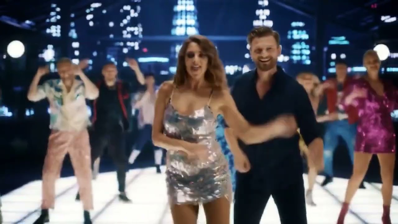 Amorek - Wszystko Gra