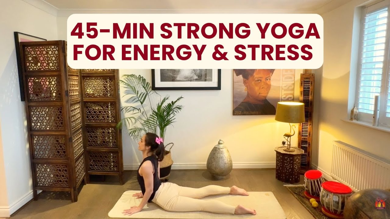 45-Min Mindful Vinyasa Yoga Flow | Strength, Mobility & Balance