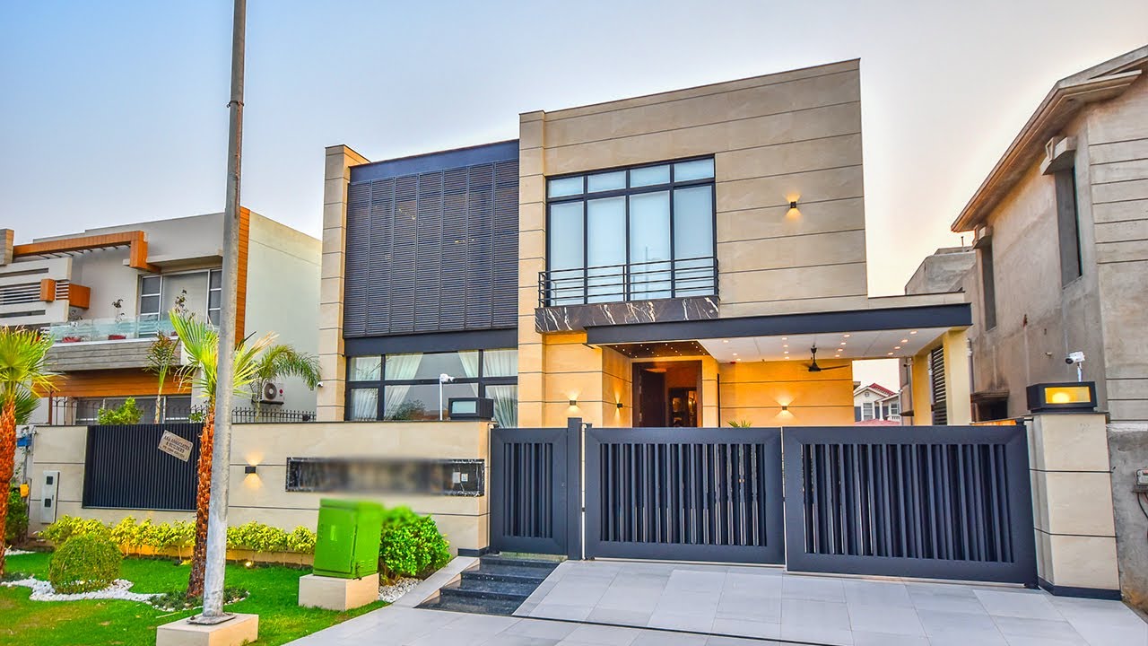 Spacious 1 Kanal House in DHA Phase 6 Lahore | Everything You Need for a Comfortable Life.