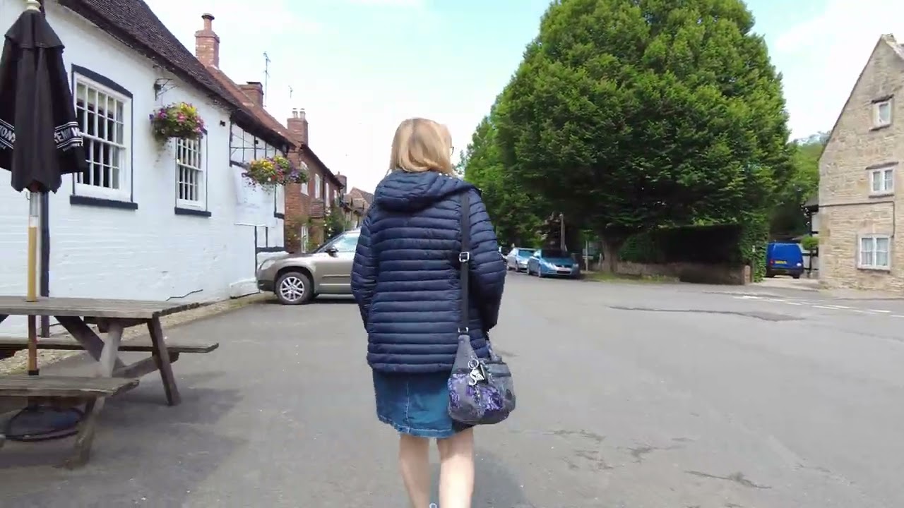 A Short Walk Along Main Street, Elmley Castle Village, Worcestershire, England 5th June 2024 #4k