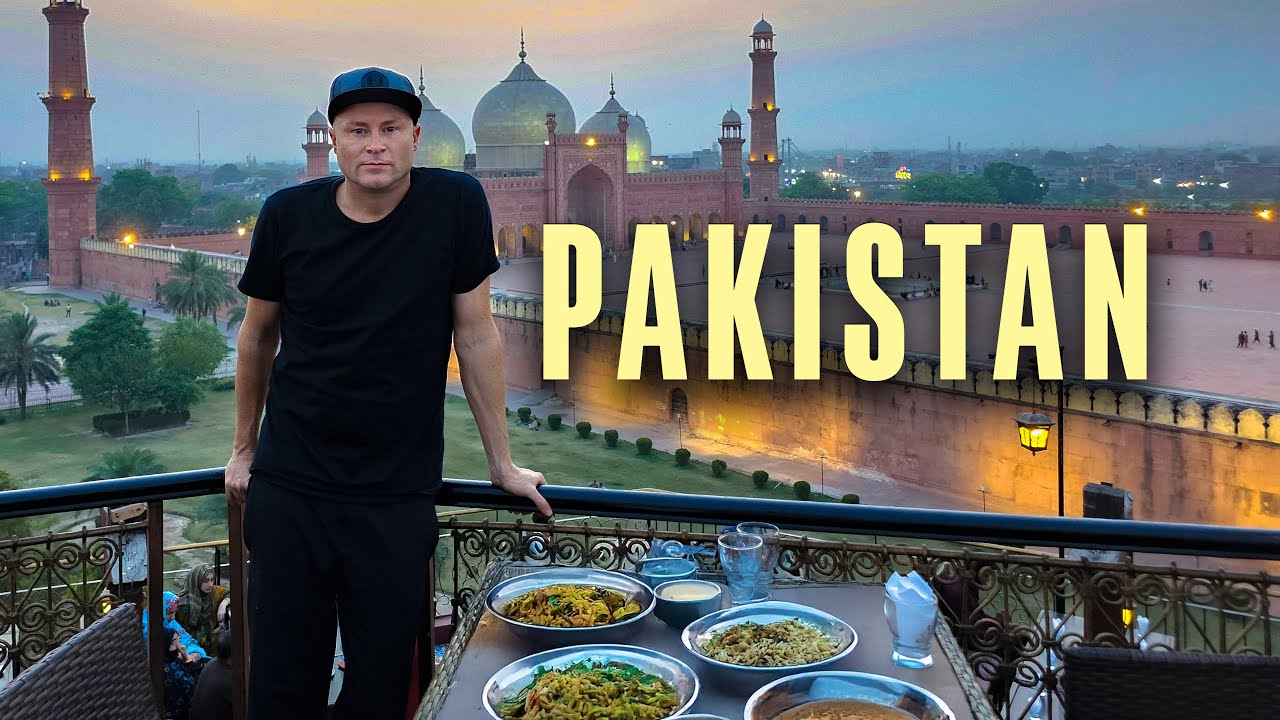 PAKISTAN - My best restaurant experience EVER (Top Review)