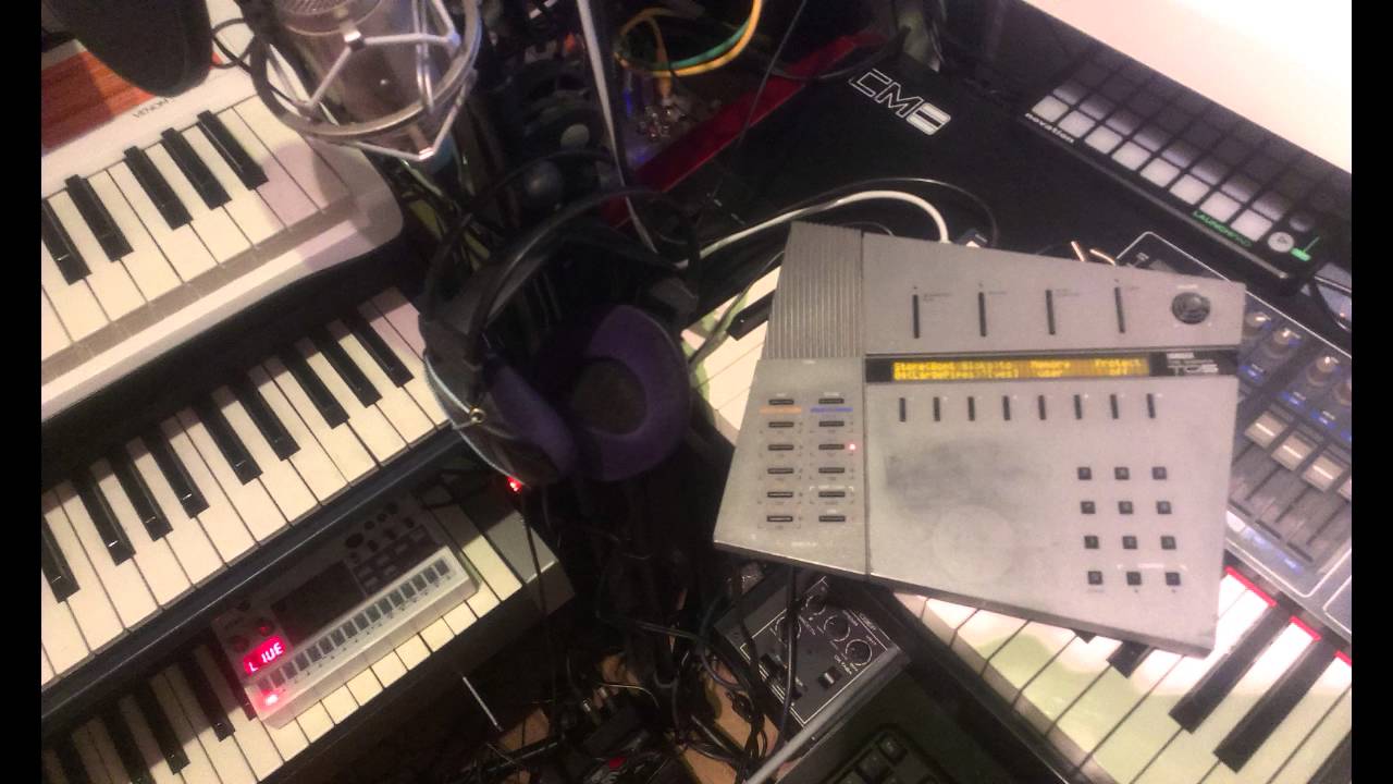 Yamaha TQ5 some jamm on the one sound