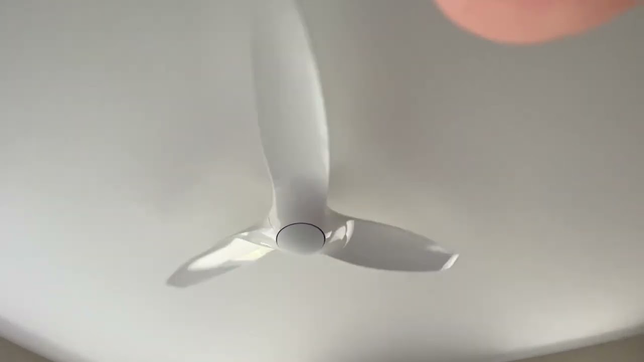 Modern forms Morpheus iii ceiling fan running on breeze mode