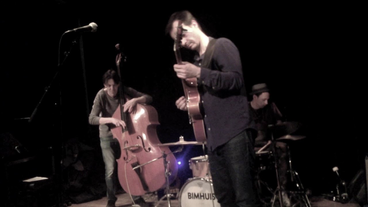Jesse van Ruller solo on Isotope (with David Lyttle & Frans van der Hoeven)