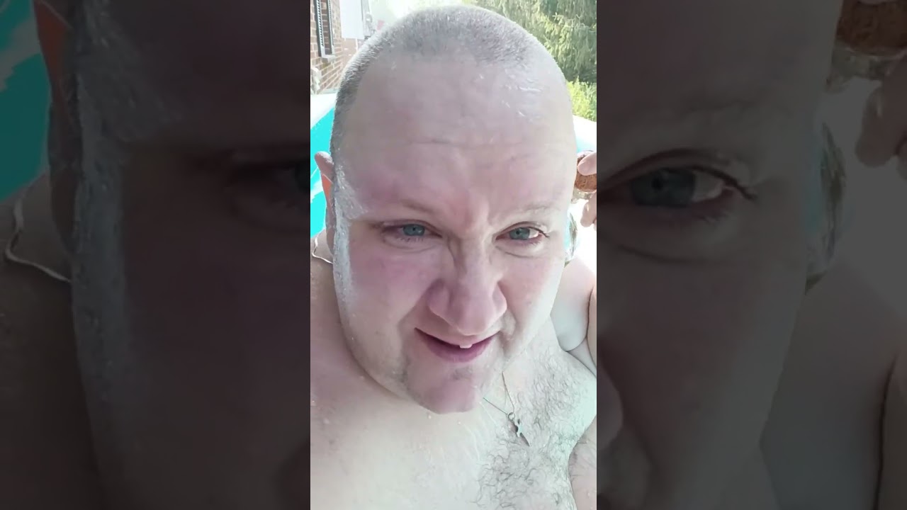 🏊‍♀️ 🤣900lb Man VS Kiddie Pool💦 | 250 Sit-Ups of CHAOS & SPLASHES 