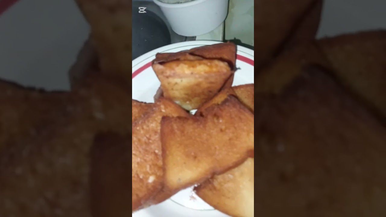 ব্রেড ফুডিং বানালাম। আলহামদুলিল্লাহ 