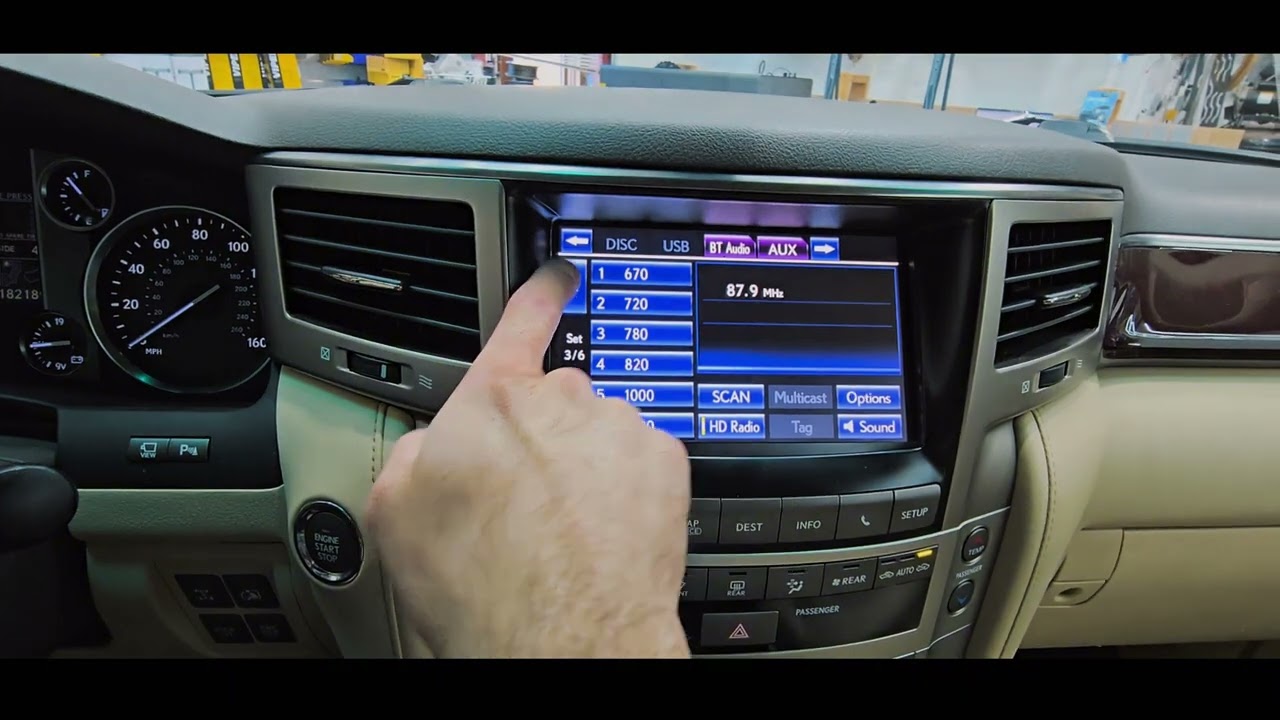 Wireless Apple CarPlay & Android Auto installation on 2015 Lexus Lx570 Toyota & Lexus Compatible