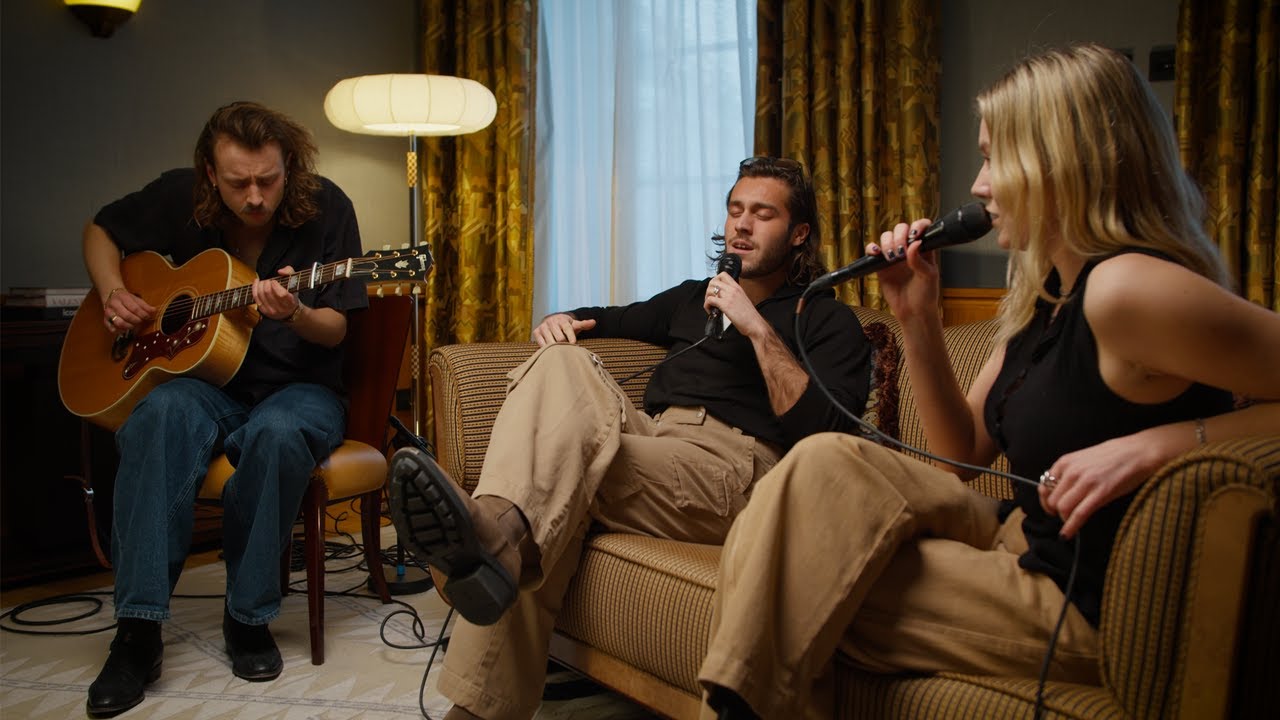 Benjamin Ingrosso - “Kite (Acoustic)” with Astrid S