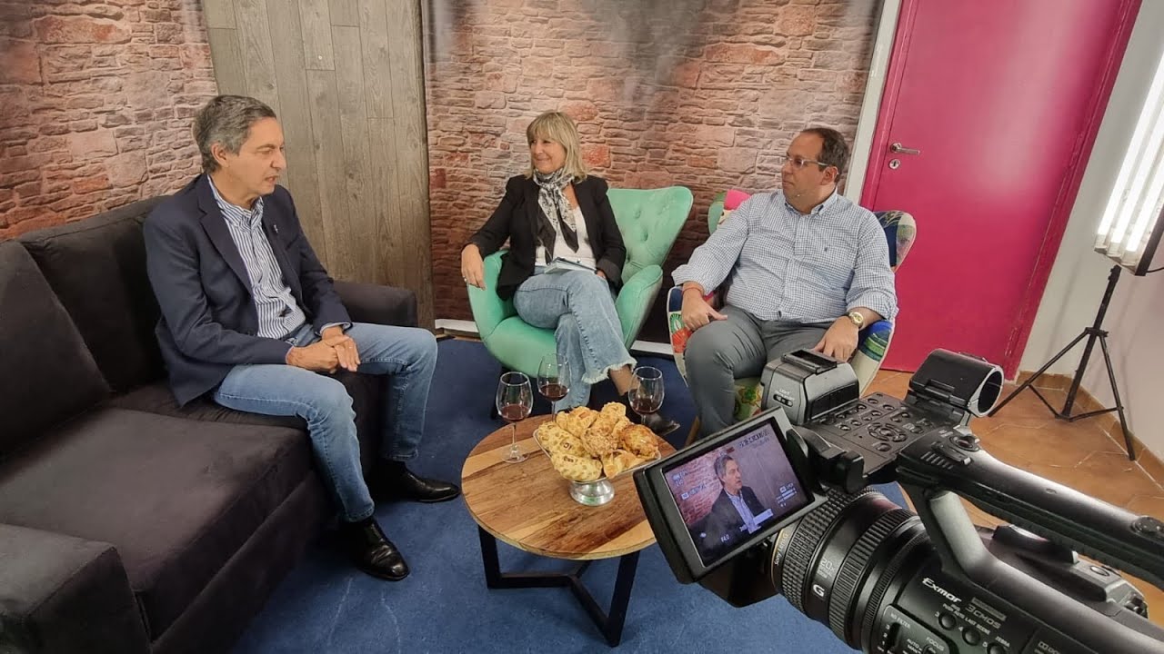 T1 Programa Nro. 24 CHARLAS DE LIVING  con Edgardo Alfano (Periodista) del 09062023