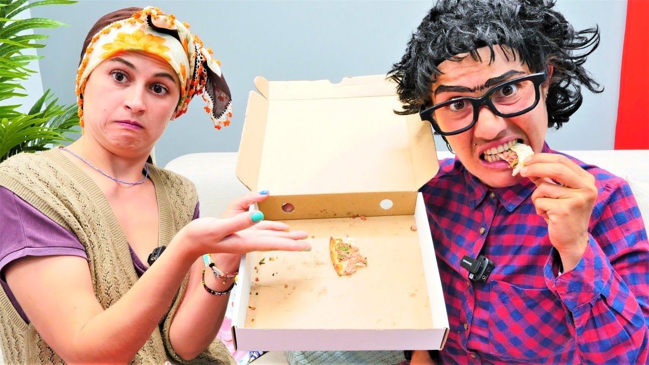 Komik Video! Cengiz, Reyhan Ablaya lahmacunu getirirken hepsini yiyor!