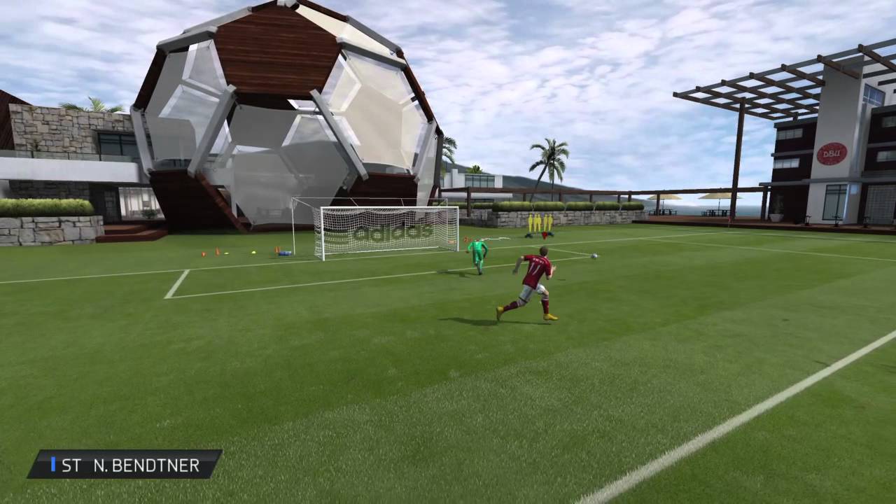 FIFA 15 Bendtner Fails
