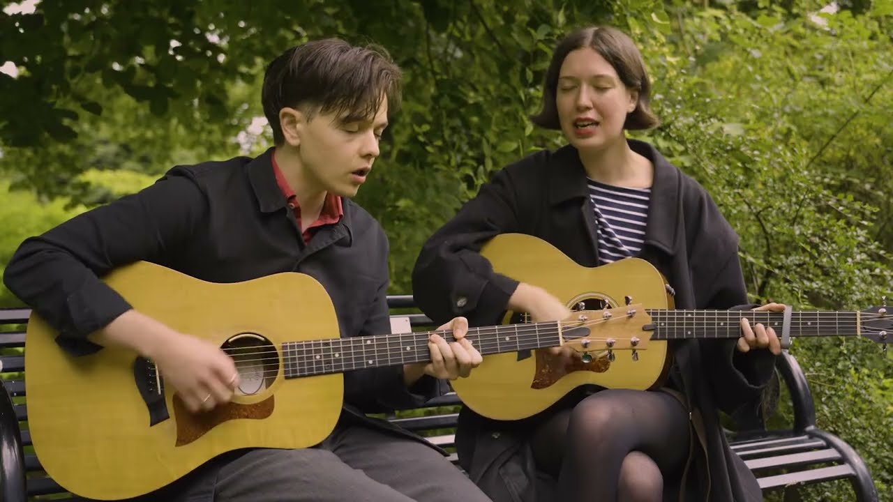 Alice Faye Ft. Julen Santamaria - Here We Go All Over (Again) (Live Session) 