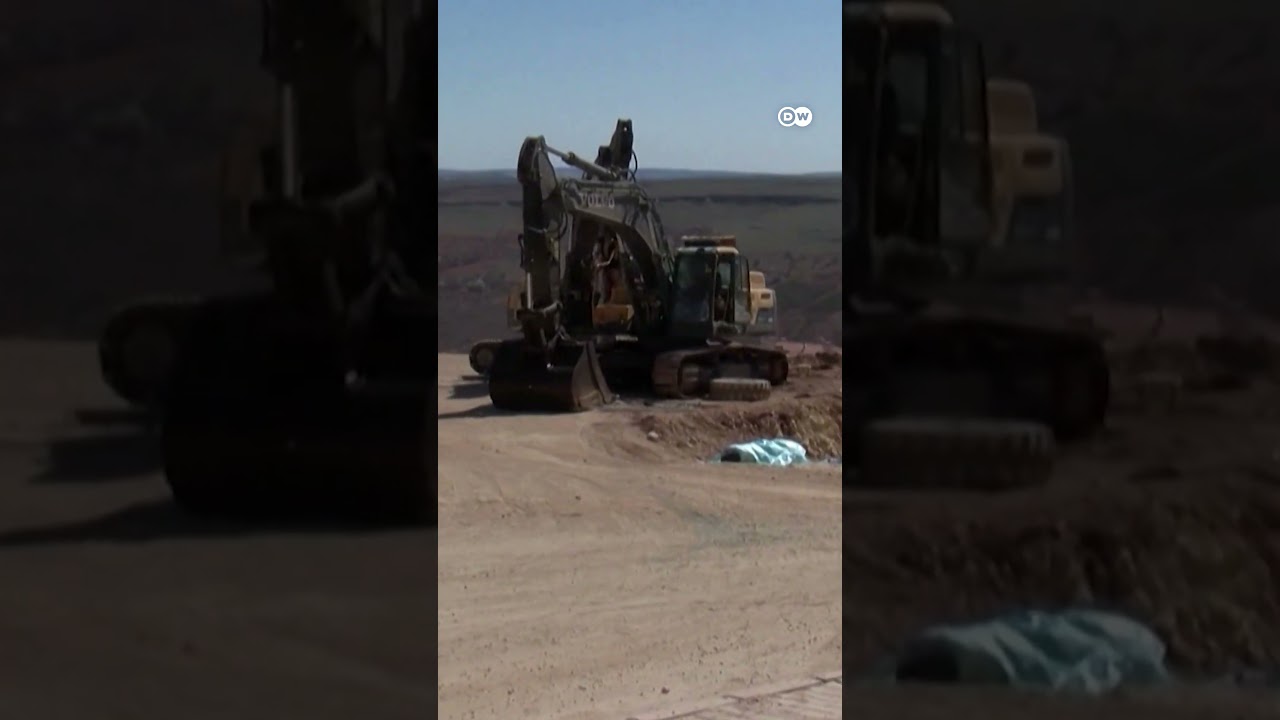 तुर्की में नाटो सैन्य ठिकाने के पास धमाका [Suspected Projectile Seen Over Turkey&rsquo;s Adana]