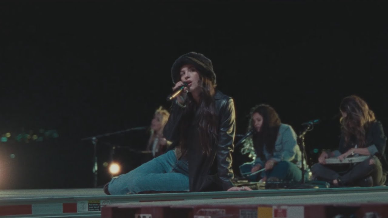 Olivia Rodrigo - deja vu (driving home 2 u) (a #SOUR film) (Full Performance | 1080p)