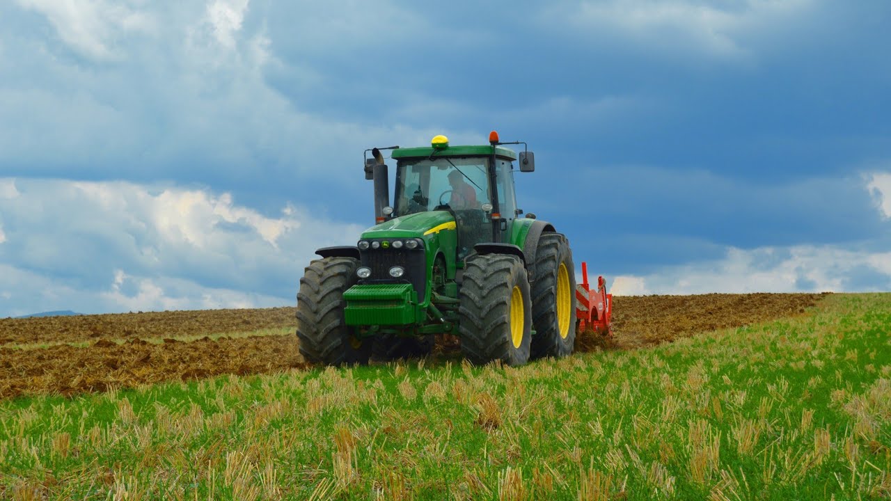 John Deere 8420 with MASCHIO l podrývanie l