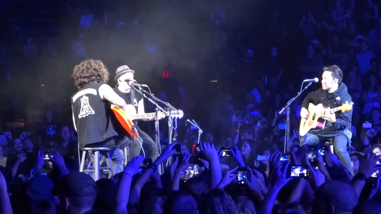 Fall Out Boy - 
