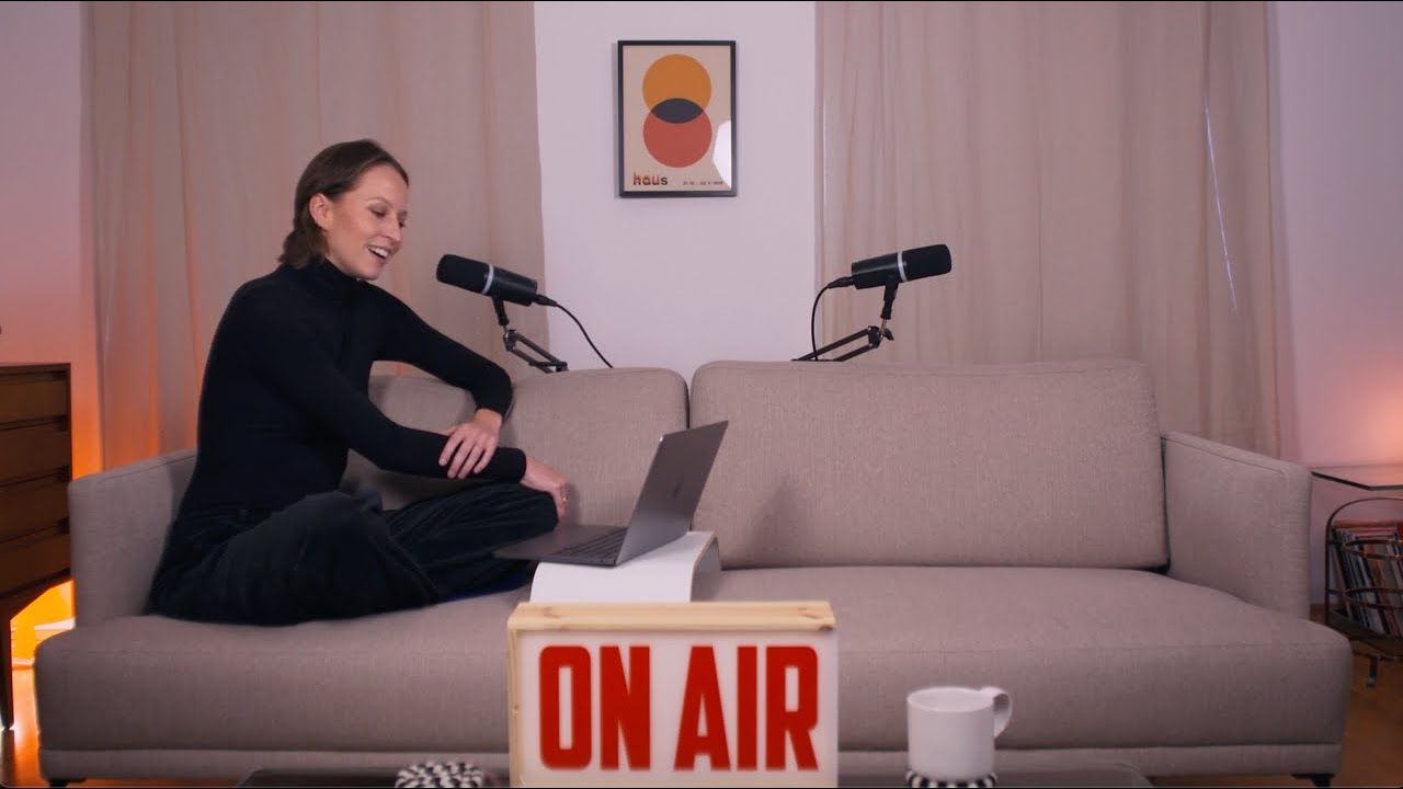 Does Social Media Really Make Us Lonely? with Alex Quattrone
