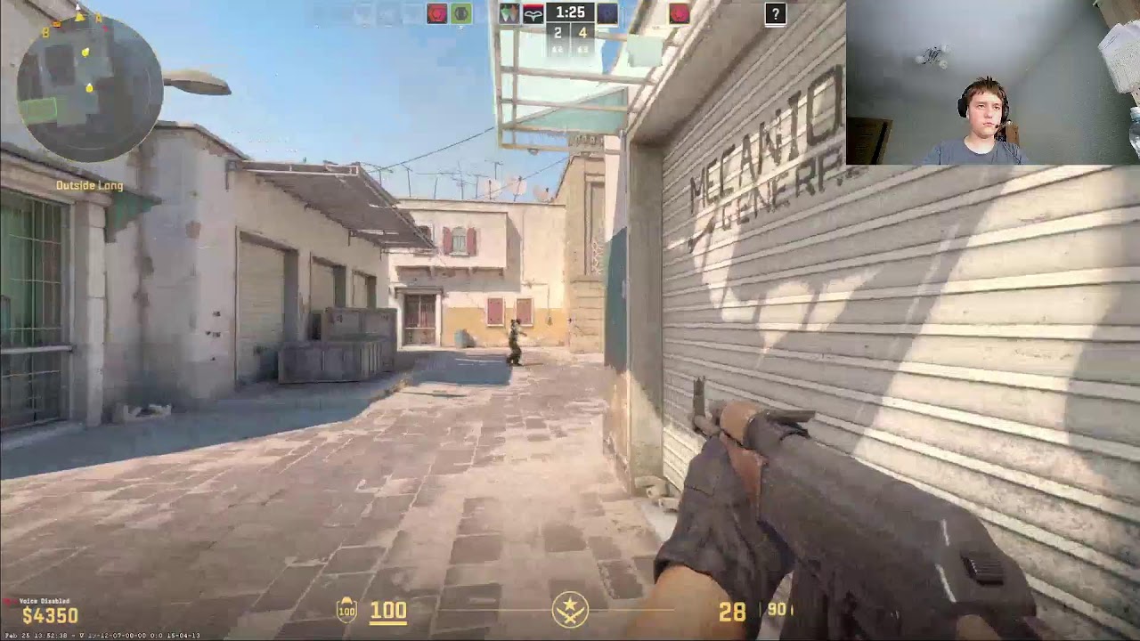 Just chillin playing cs-2