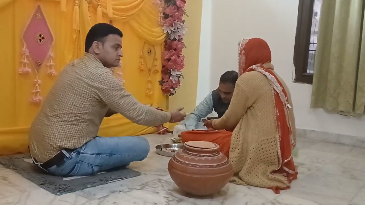 भात लिया तब पंडित ने कि पूजा रस्म 