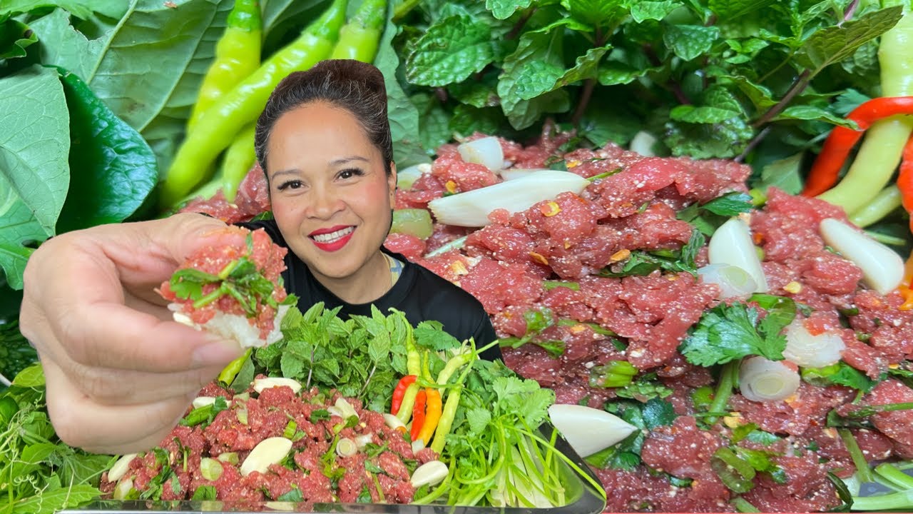 กินลาบก้อย ก้อยขมๆ กัดพริกสดใส่เผ็ดๆ[Eating Spicy Beef Salad MUKBANG]11-3-25