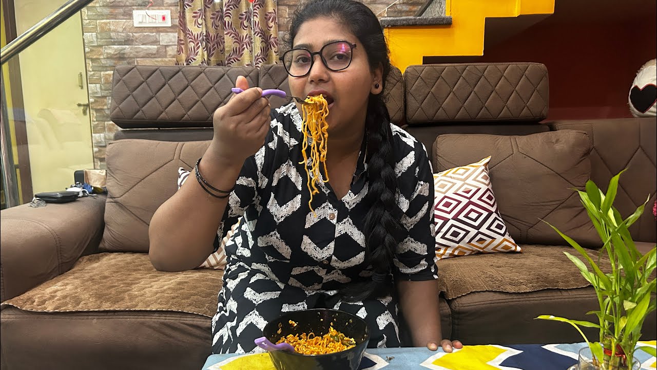  ನಮ್ ಸ್ಟೈಲ್ ಅಲ್ಲಿ ಒಂದು ಕೊರಿಯನ್ ನೂಡಲ್ಸ್ 🍜#Daily volgs #Theju Anand 