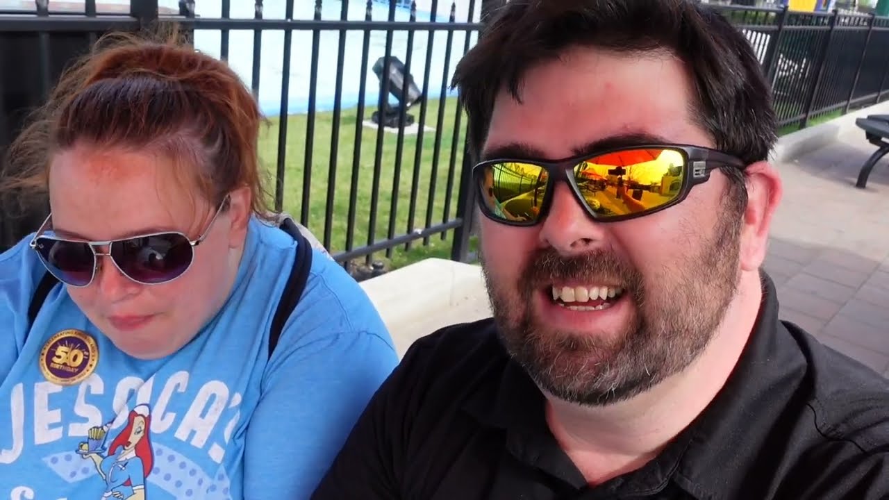 KINGS ISLANDS DINING PLAN!!! - Restaurants, And Rollercoaster Fun! - Daily Vlog!