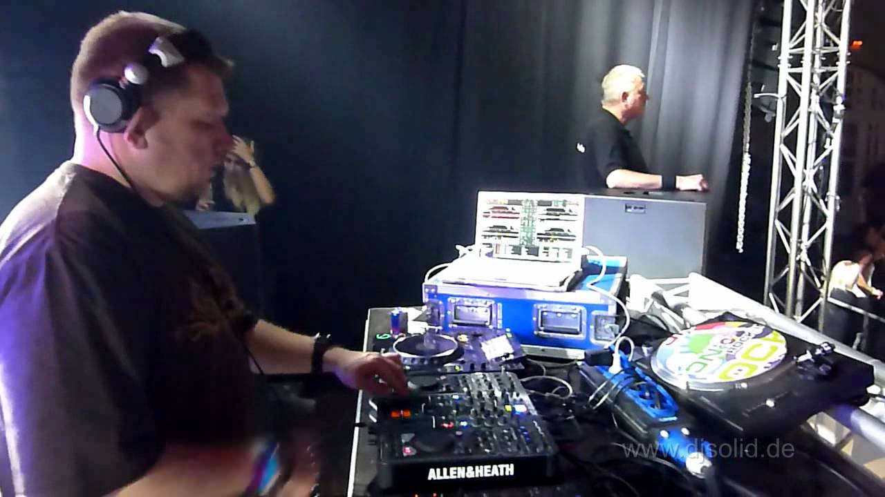 Solid aka Risksearcher @ Electronic Nation w/ Monika Kruse -  22.10.2011 - Part 2