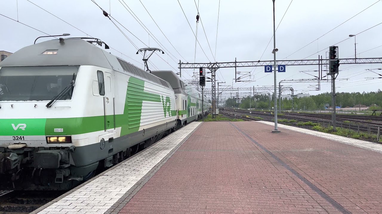Kemijärven yöjuna saapuu tikkurilaan