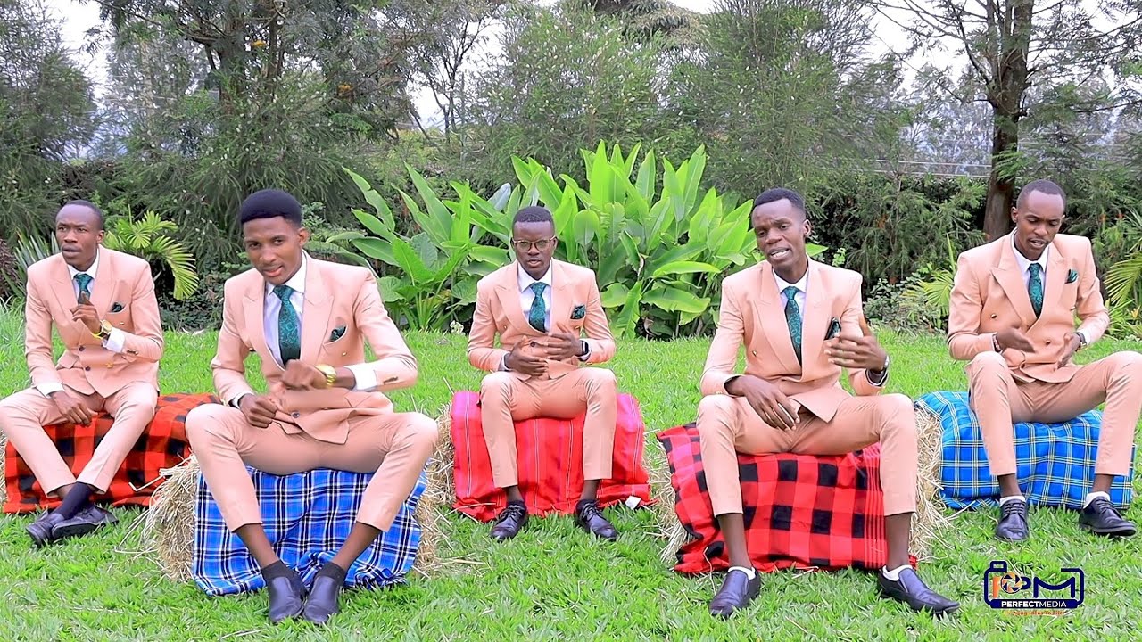 NITAKWENDA //THE REALMS CHORALE - NAIROBI // Official Video 