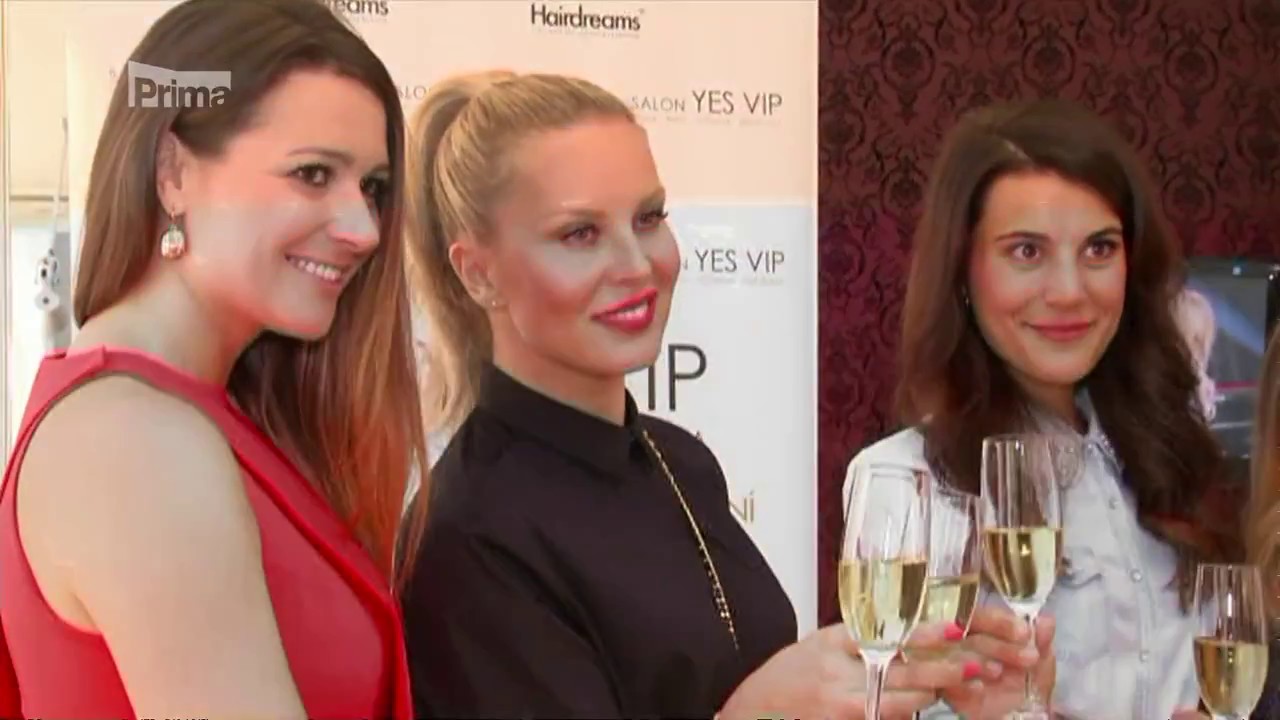 Simona Krainová je krásná i v létě  HD