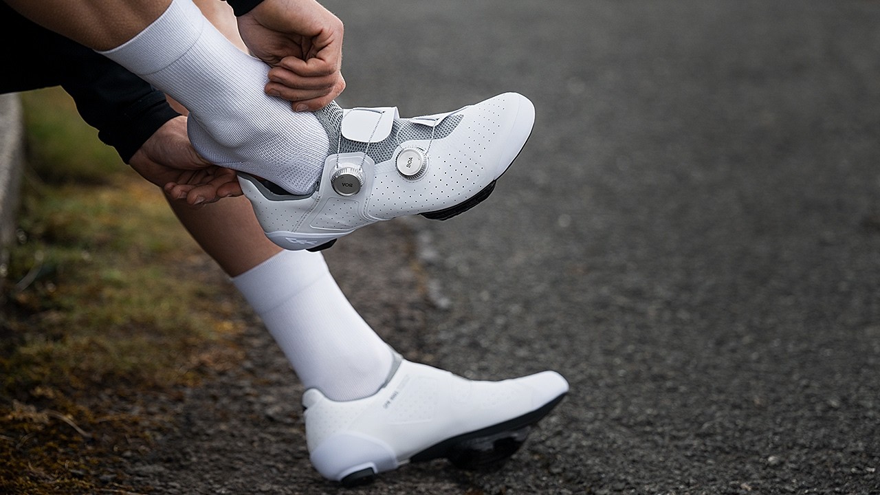 New CFR cycling shoes – Features!