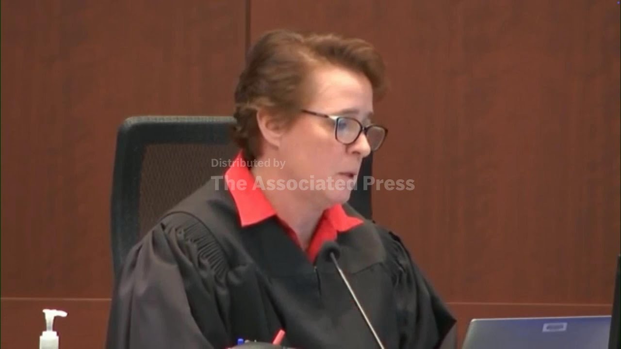 Brazilian au pair sentenced to 10 years in scheme to kill lover's wife and another man