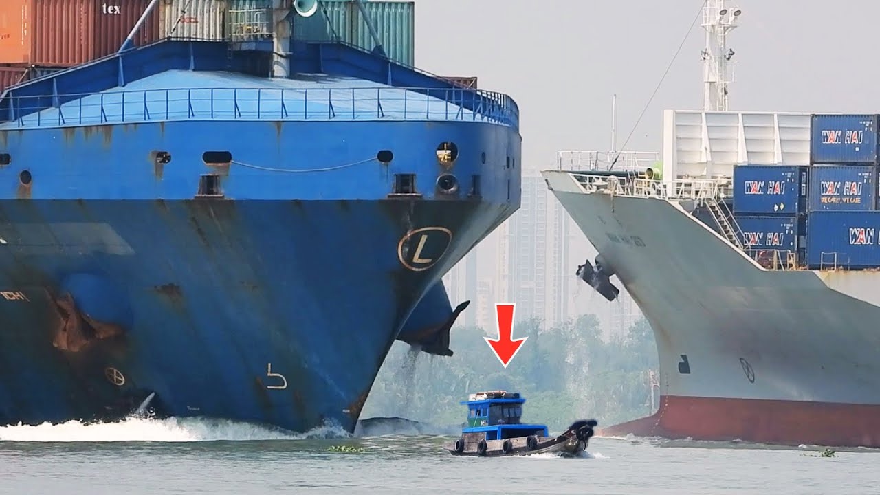 Containerschiffe, die in den und aus dem Hafen eilen | 4K-Schiffsbeobachtung