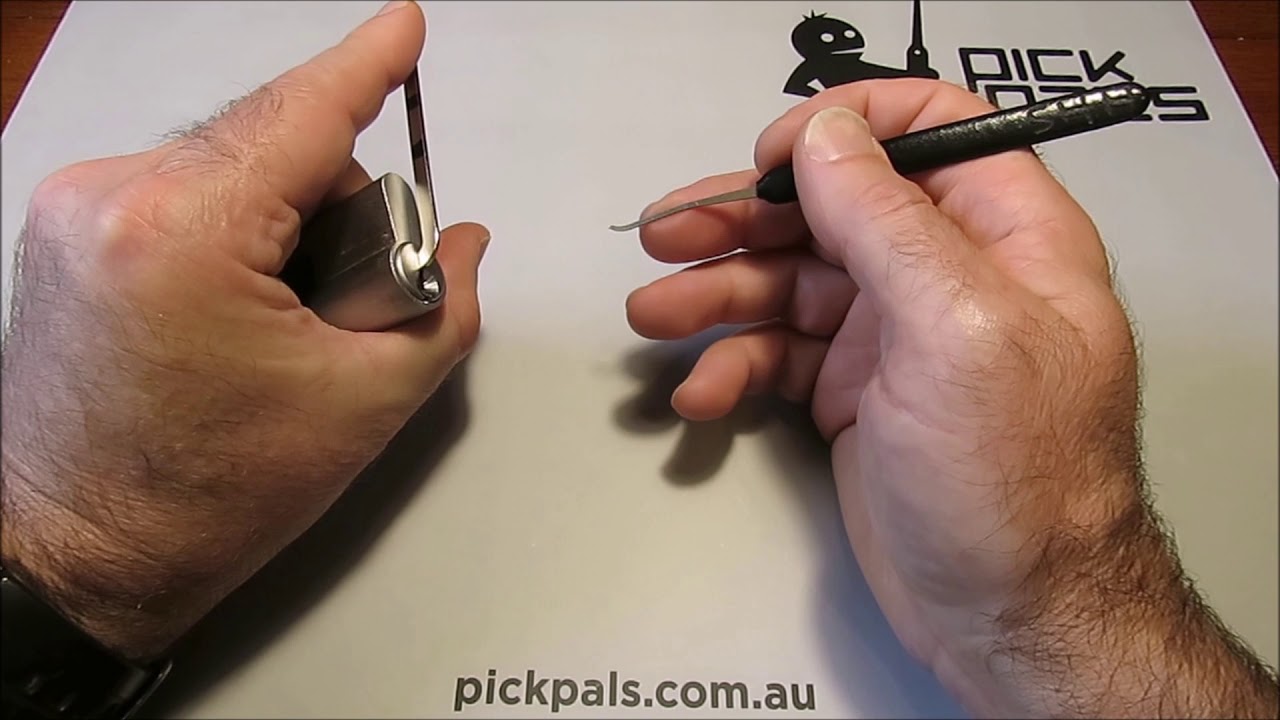 Lock Picking 101 - How To Find The Binding Pin