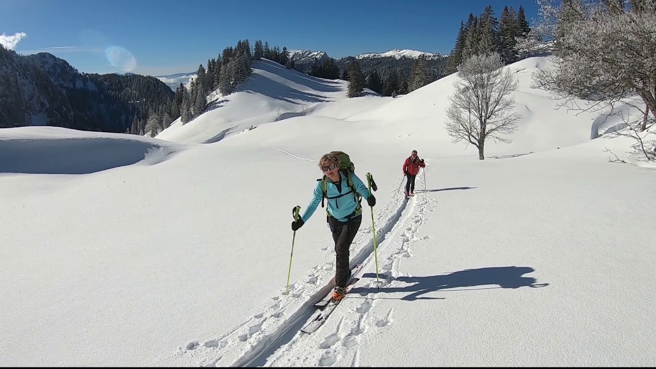 Belle boucle de ski de rando  au Charmant Som