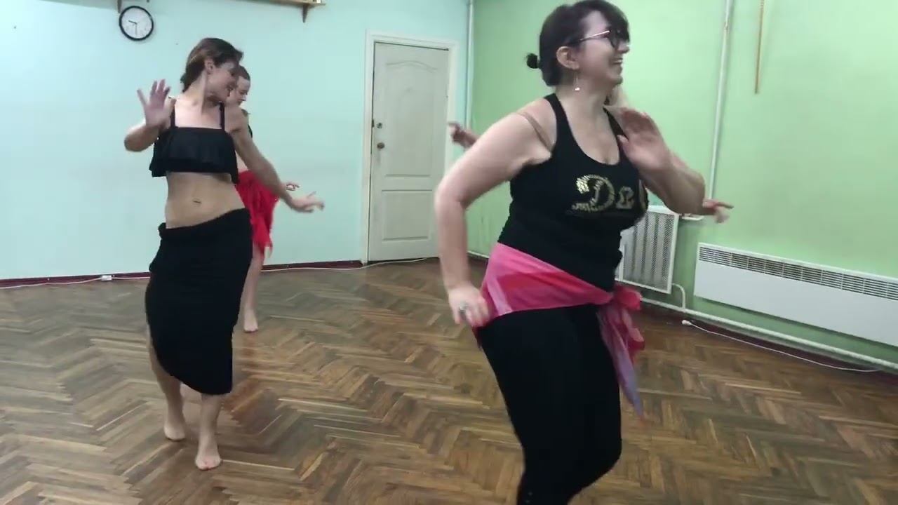 Bellydance training | Elegante | Bellydance school Isfahan #isfahanbellydanceschool #bellydance 