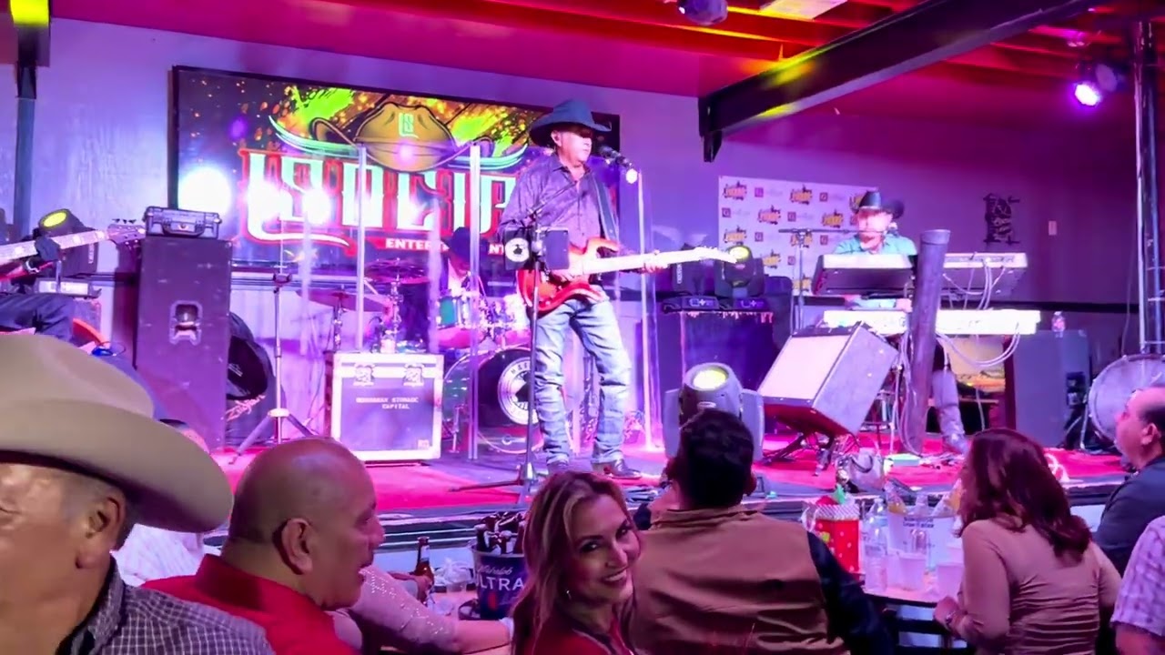 Marcos Orozco Y Grupo Rebelde