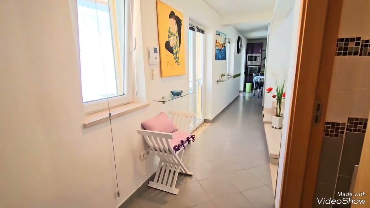 Algarve, Pêra! Magnífica moradia contemporânea com 2 quartos e 3 casas de banho, vista mar.