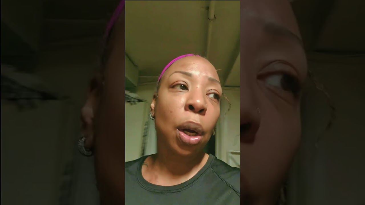 A  #DIL with a #smallbusiness owner. Tour my studio With me #fyp ##youtube #dayinmy life #grow
