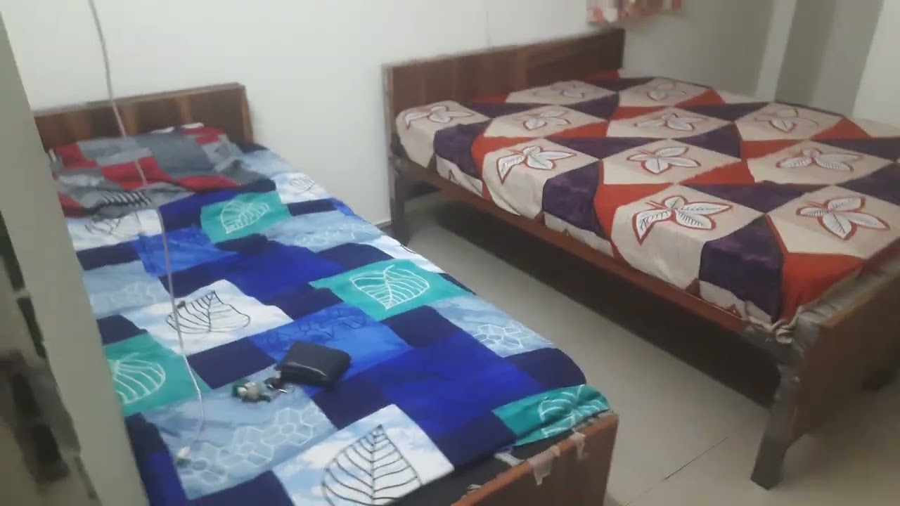 Kundanahalli gate sai baba temple asha tiffen center hdfc atm beside room available new pg opening 