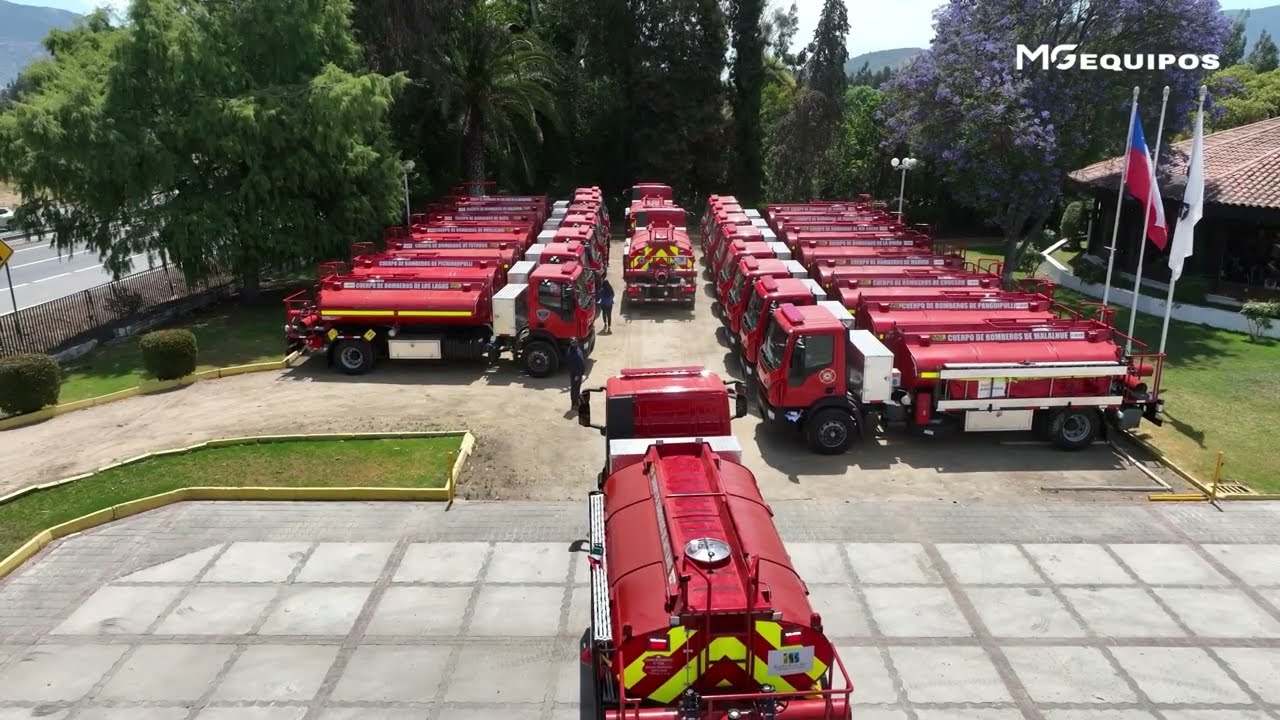 Entrega Camiones Aljibe para Bomberos en Los Ríos