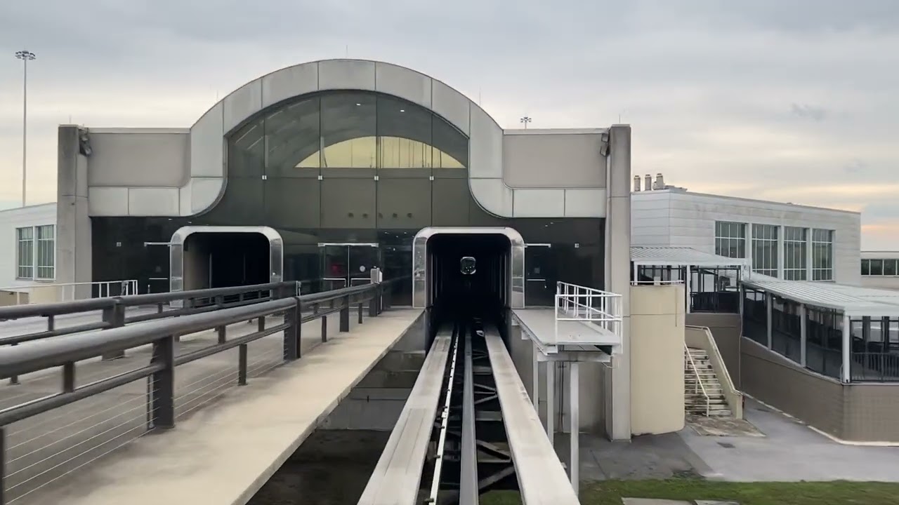 Orlando International Airport from Main Terminal to Gates 30-59