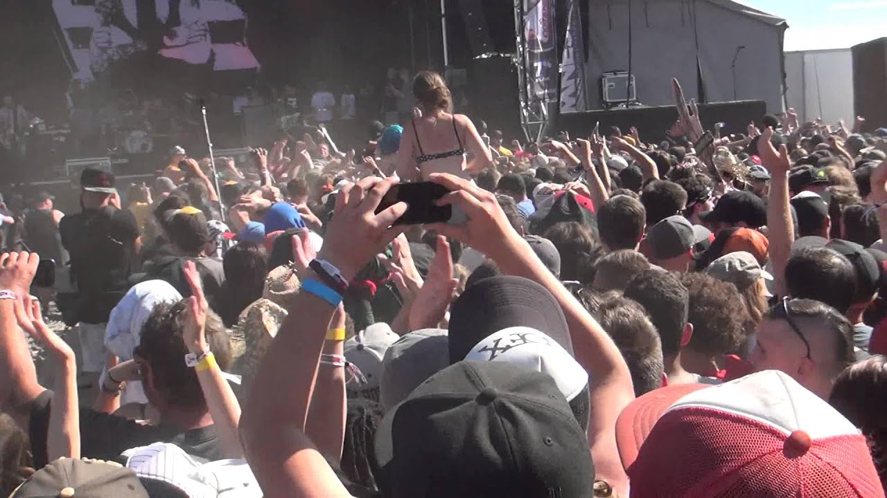 Rancid - And Out Come The Wolves Part 1... Live @ Montebello Rockfest 2015