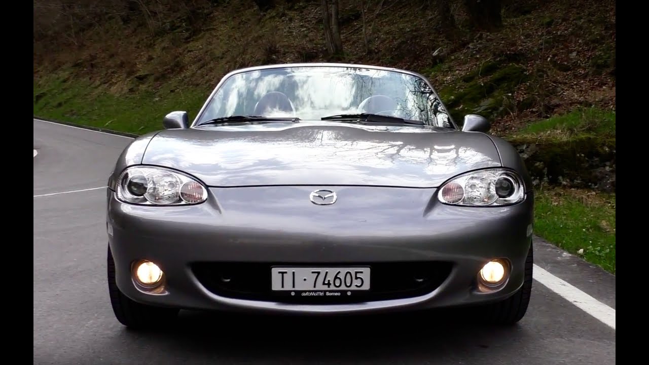 Mazda MX-5 NB 1.8 2002 | Driving, Sound and Acceleration