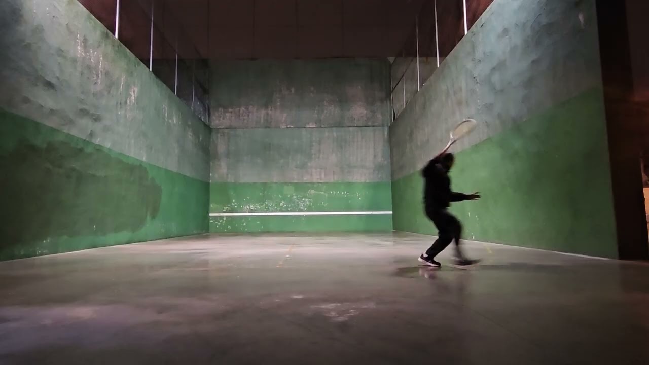 Bola x3.    